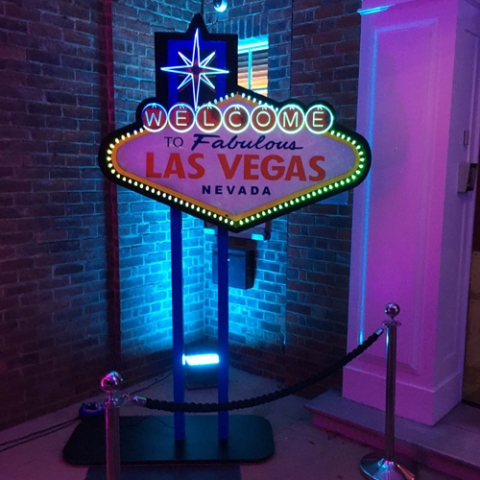 Las Vegas sign hire